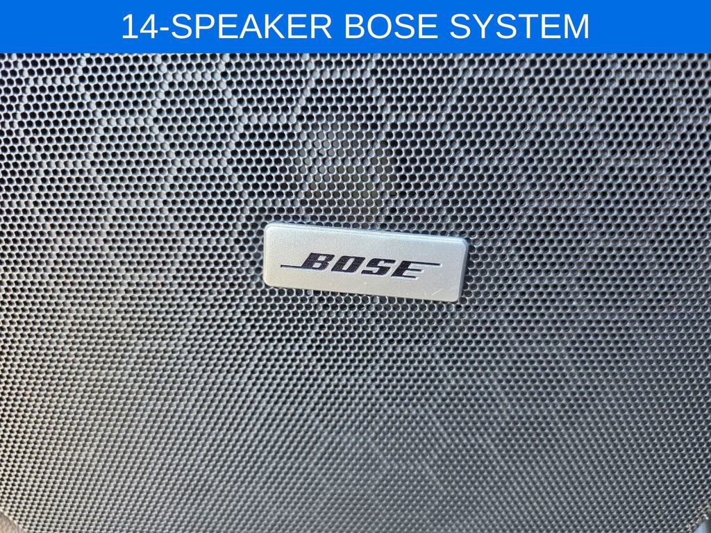 Used 2025 Cadillac XT5 Premium Luxury image 15