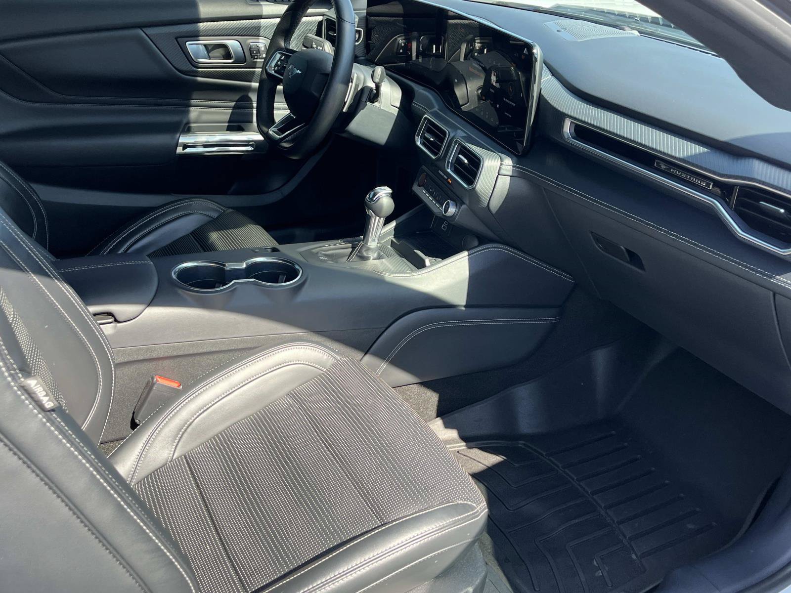 Used 2024 Ford Mustang GT Premium RWD image 17