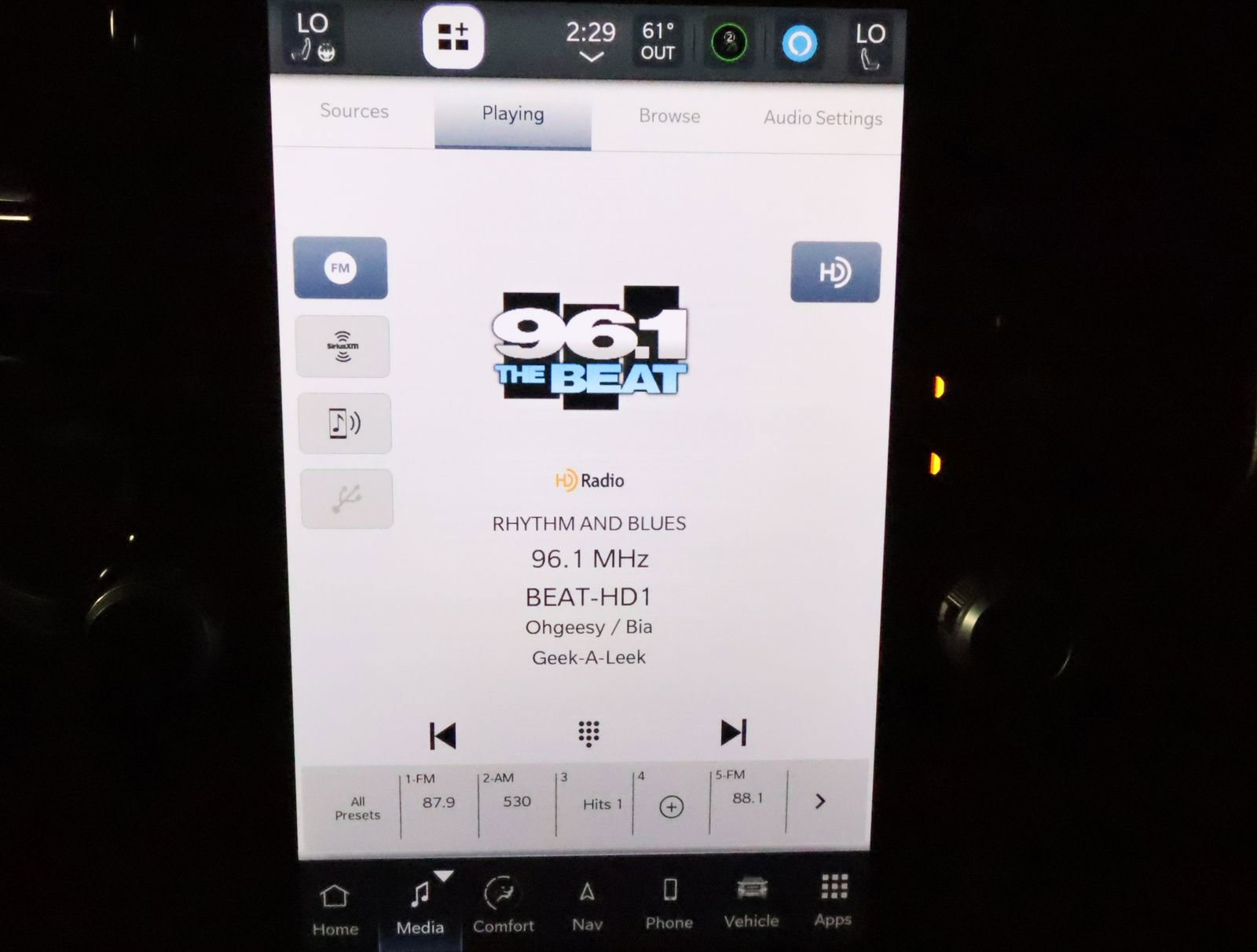 Used 2024 RAM 2500 Laramie image 34