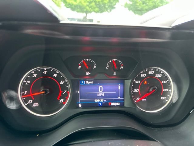 Used 2019 Chevrolet Camaro LT w/ RS Package RWD image 13