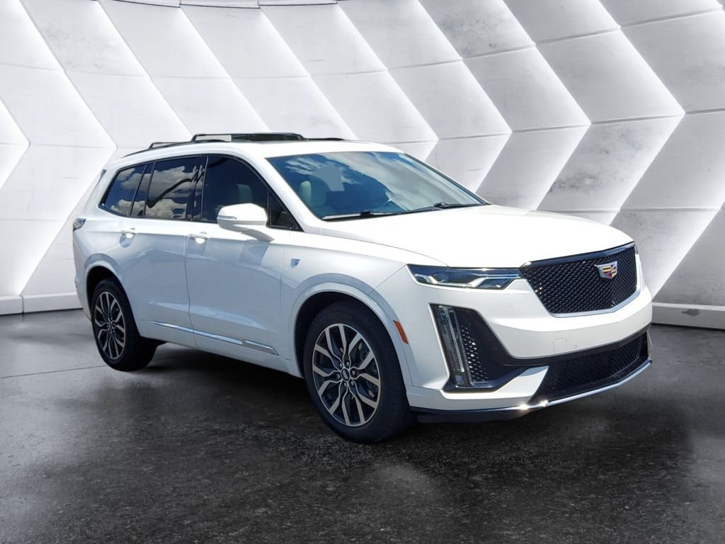 Used 2021 Cadillac XT6 Sport w/ LPO, Floor Liner Package