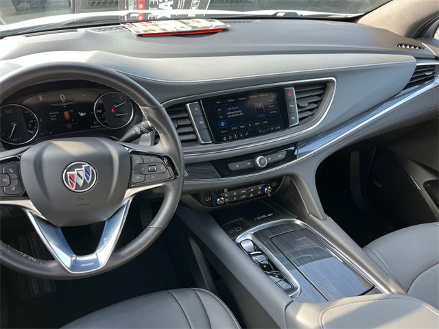 Used 2024 Buick Enclave Premium image 12