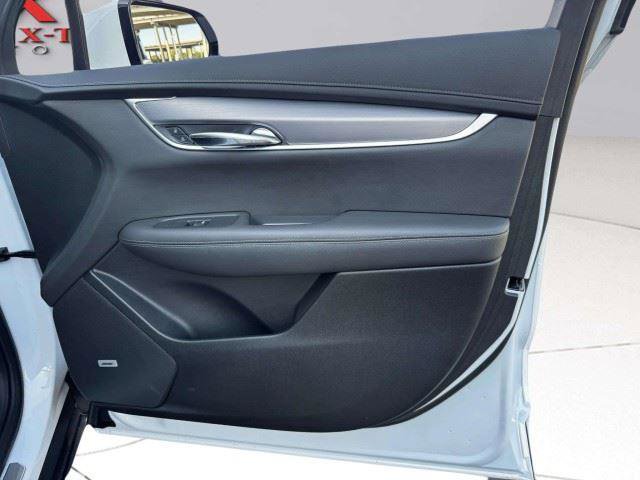 Used 2024 Cadillac XT6 Luxury w/ LPO, Floor Liner Package FWD image 68