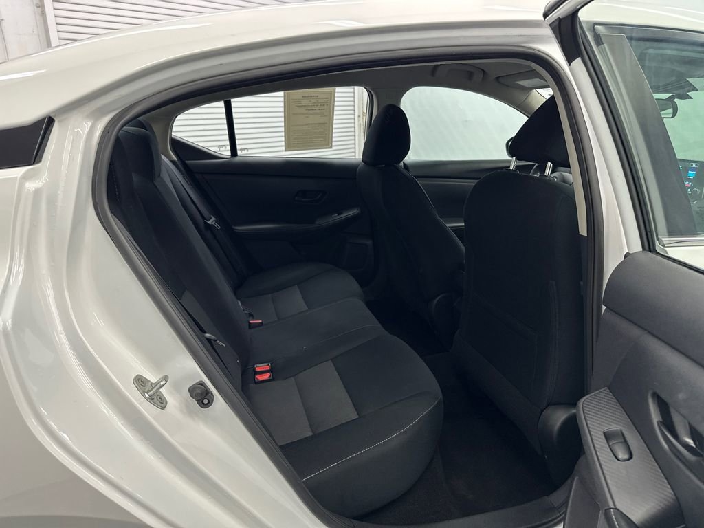Used 2024 Nissan Sentra SV image 15