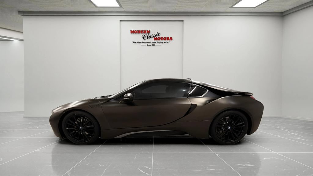 Used 2019 BMW i8 Coupe AWD/4WD image 7