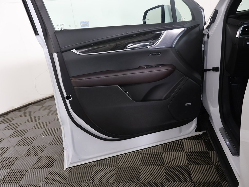 Used 2024 Cadillac XT6 Premium Luxury w/ LPO, Floor Liner Package image 27