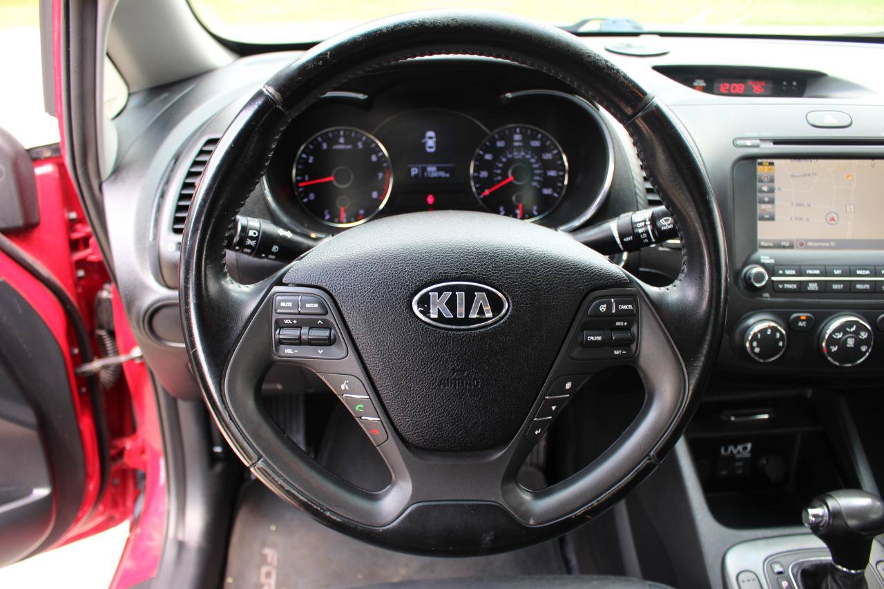 Used 2016 Kia Forte EX w/ EX Premium Package FWD image 18