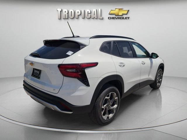 New 2026 Chevrolet Trax LT w/ LT Convenience Package FWD image 5