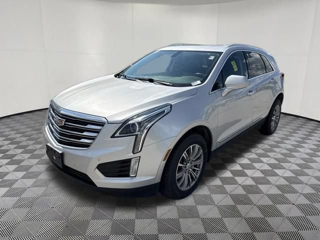 Used 2017 Cadillac XT5 Luxury AWD/4WD image 12