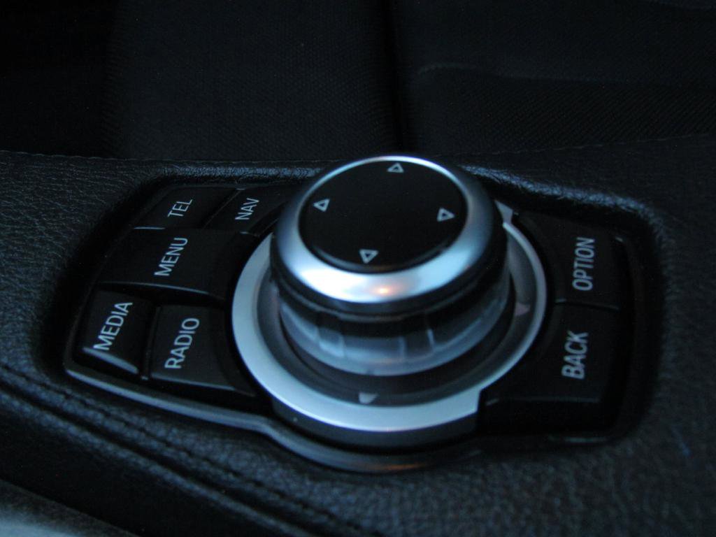Used 2013 BMW 650i Gran Coupe image 28
