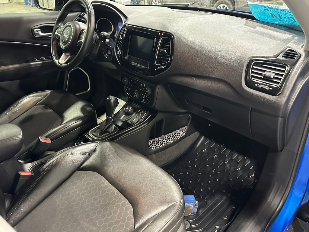 Used 2018 Jeep Compass Latitude w/ Popular Equipment Group image 31