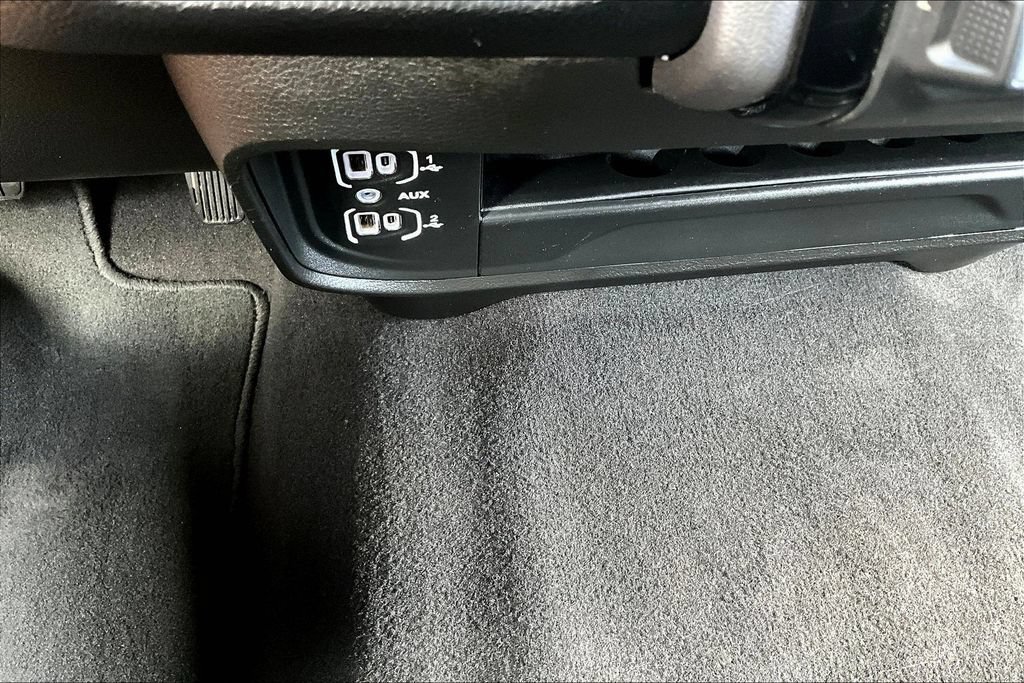 Used 2026 RAM 2500 Laramie AWD/4WD image 18