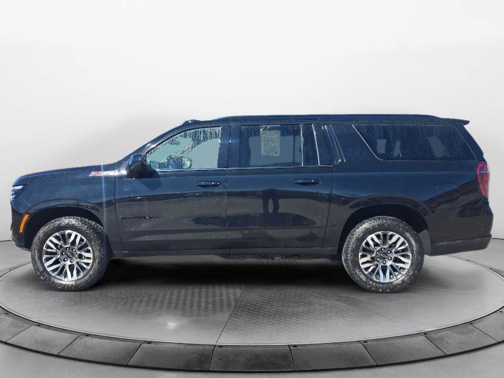 Certified 2025 Chevrolet Suburban Z71 image 2