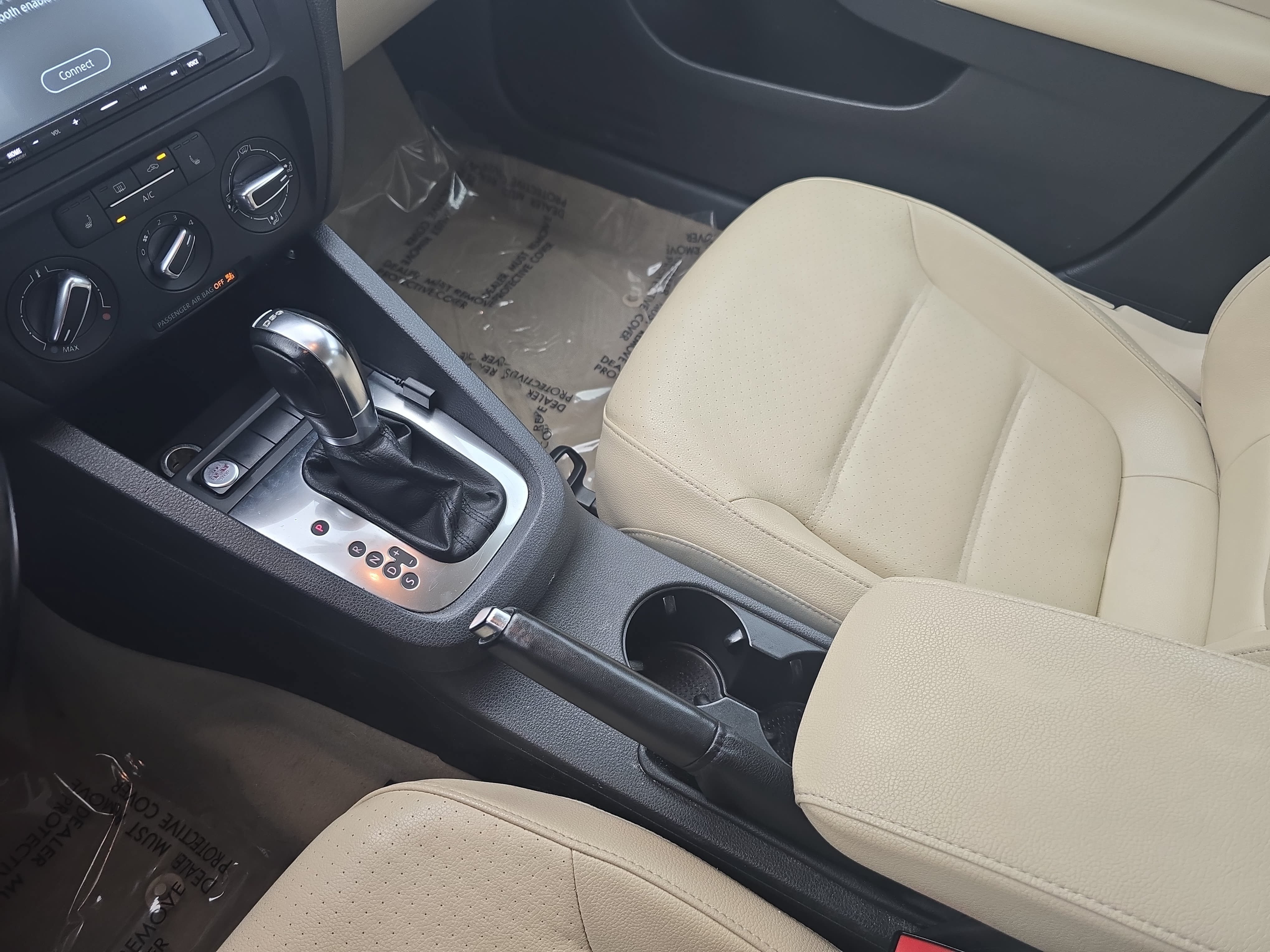 Used 2014 Volkswagen Jetta TDI FWD image 23
