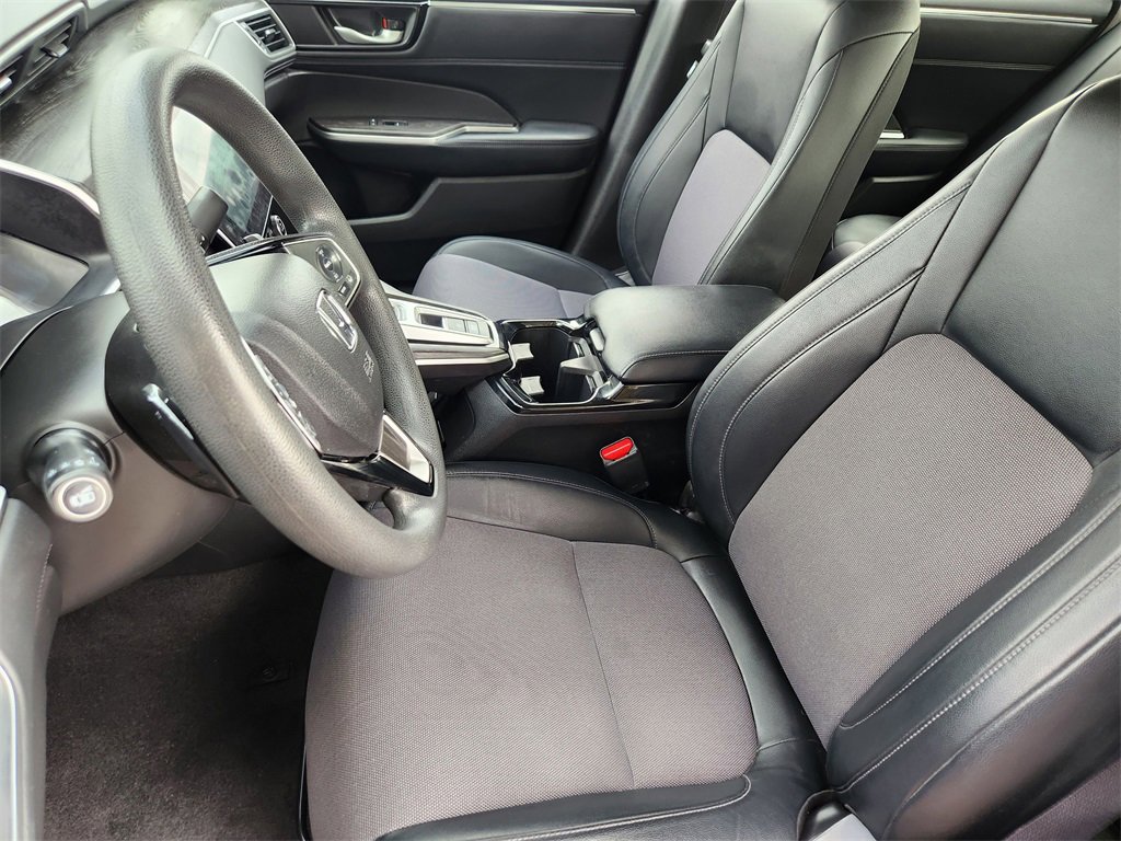 Used 2018 Honda Clarity Plug-In Hybrid image 5