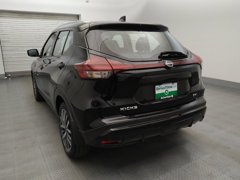 Used 2023 Nissan Kicks SV FWD image 5