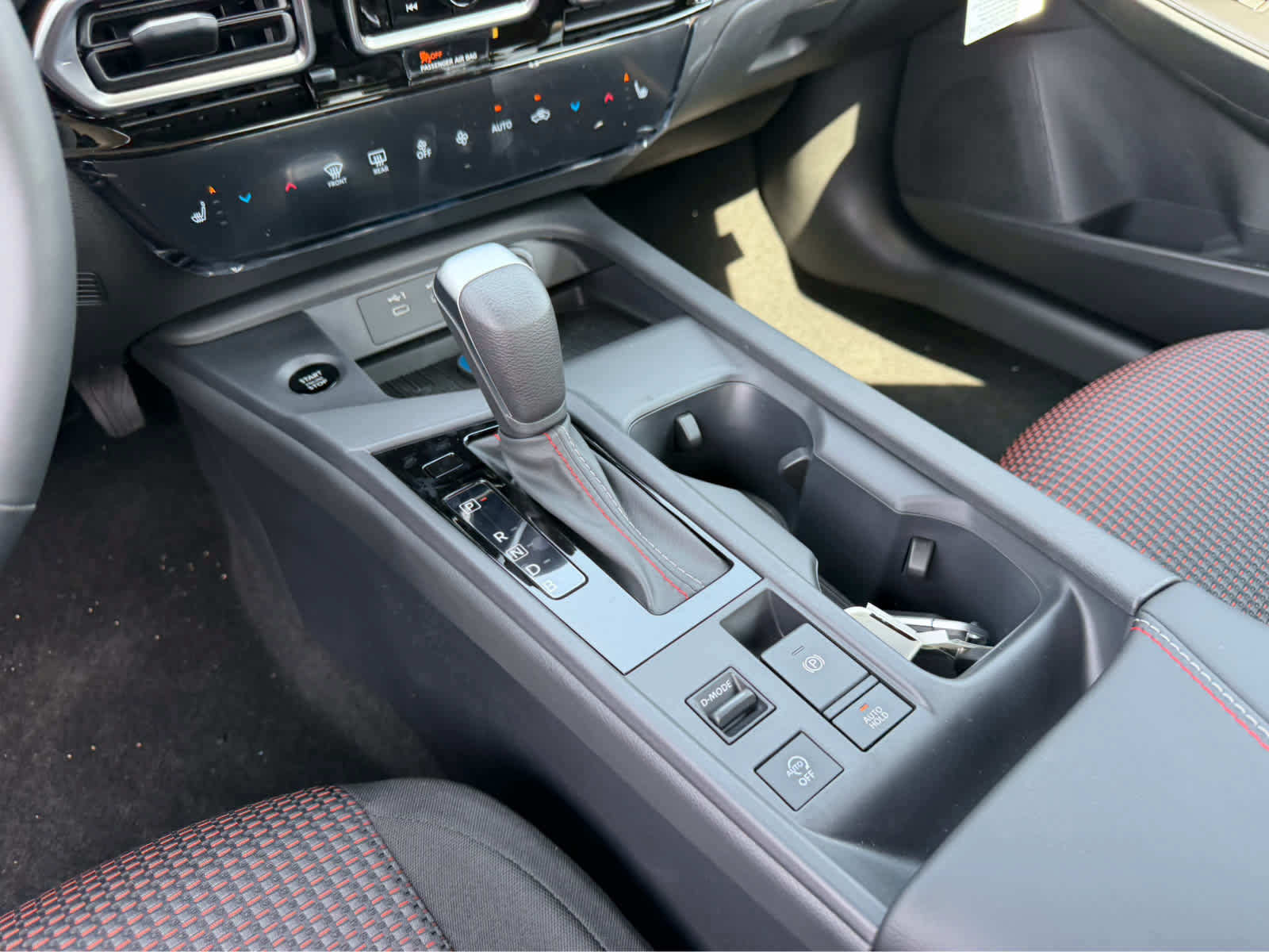 New 2027 Nissan Sentra SR w/ SR All Weather Package FWD image 18