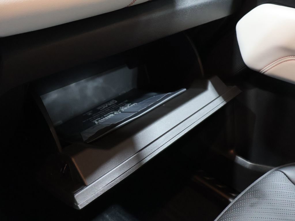 Used 2025 GMC Canyon AT4 w/ AT4X Package image 37