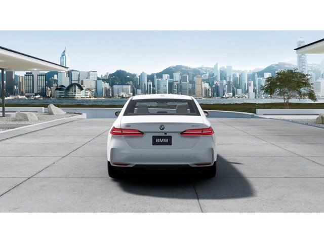 New 2026 BMW 530i xDrive w/ Premium Package image 5