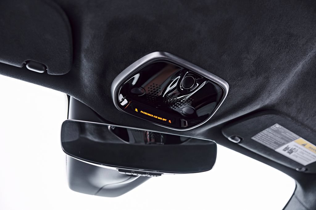 Used 2023 McLaren Artura RWD image 82