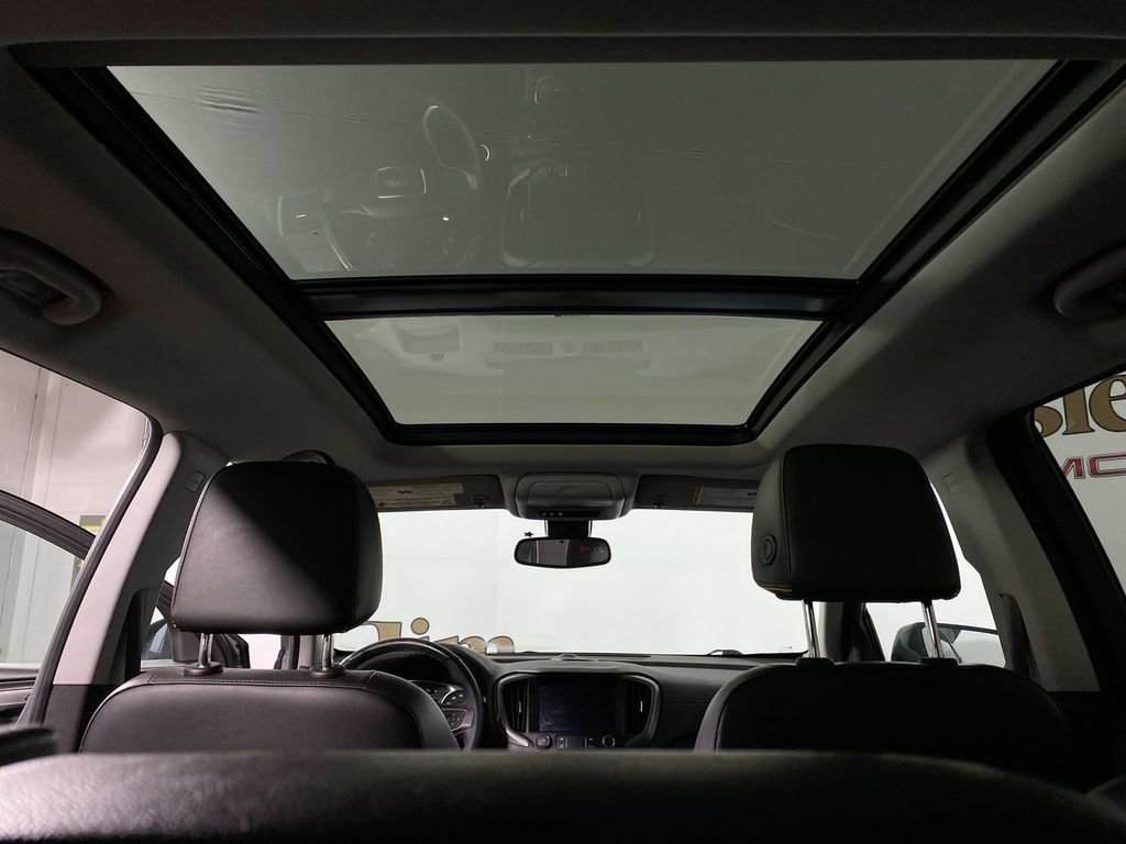 Certified 2023 GMC Terrain AT4 w/ Infotainment Package II image 21