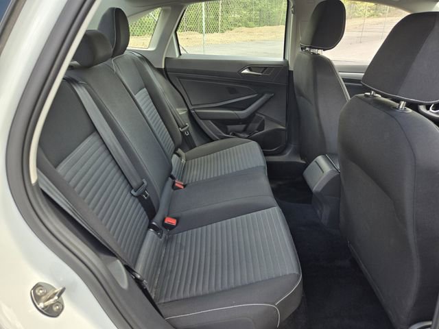 Used 2022 Volkswagen Jetta S FWD image 16