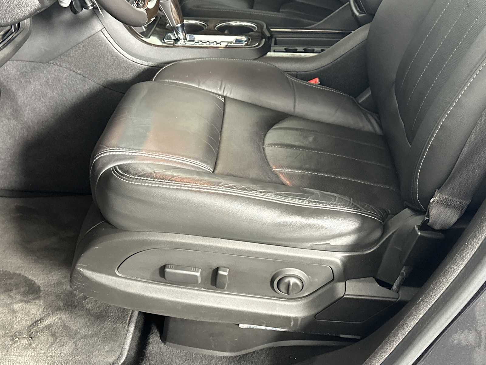 Used 2015 GMC Acadia Denali FWD image 8