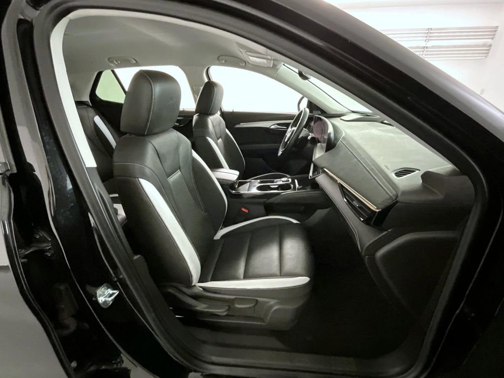 Used 2024 Buick Envision Sport Touring image 15