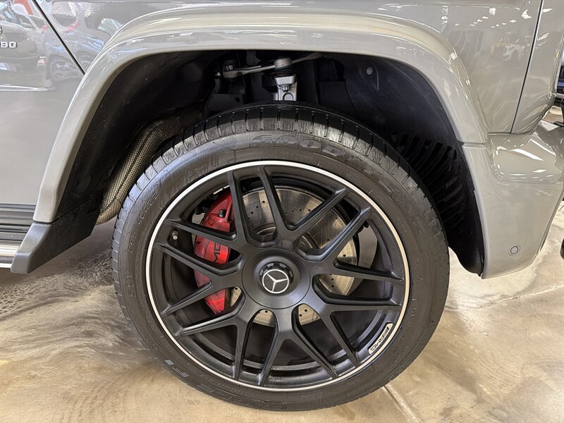 Used 2025 Mercedes-Benz G 63 AMG 4MATIC image 19