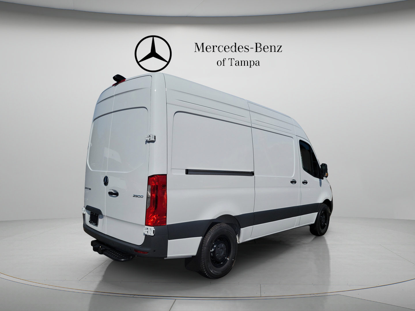 Used 2026 Mercedes-Benz Sprinter 2500 image 4