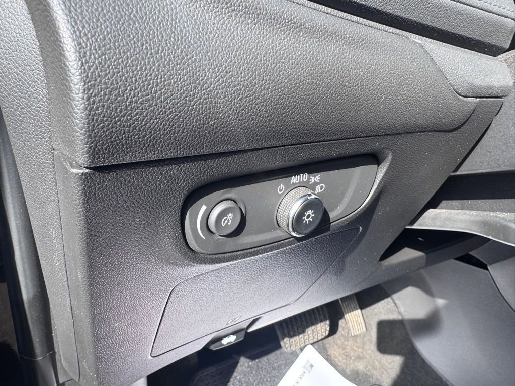 Used 2024 Buick Encore GX Preferred image 13