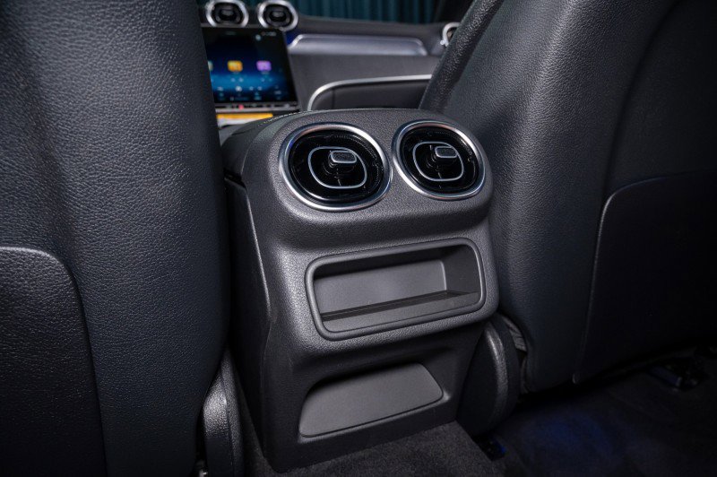 Certified 2026 Mercedes-Benz GLC 300 image 25