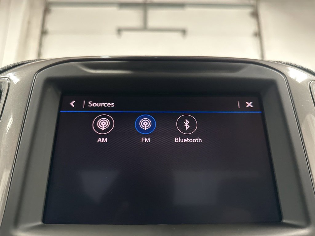 Used 2025 Chevrolet Silverado 1500 W/T w/ WT Value Package image 25