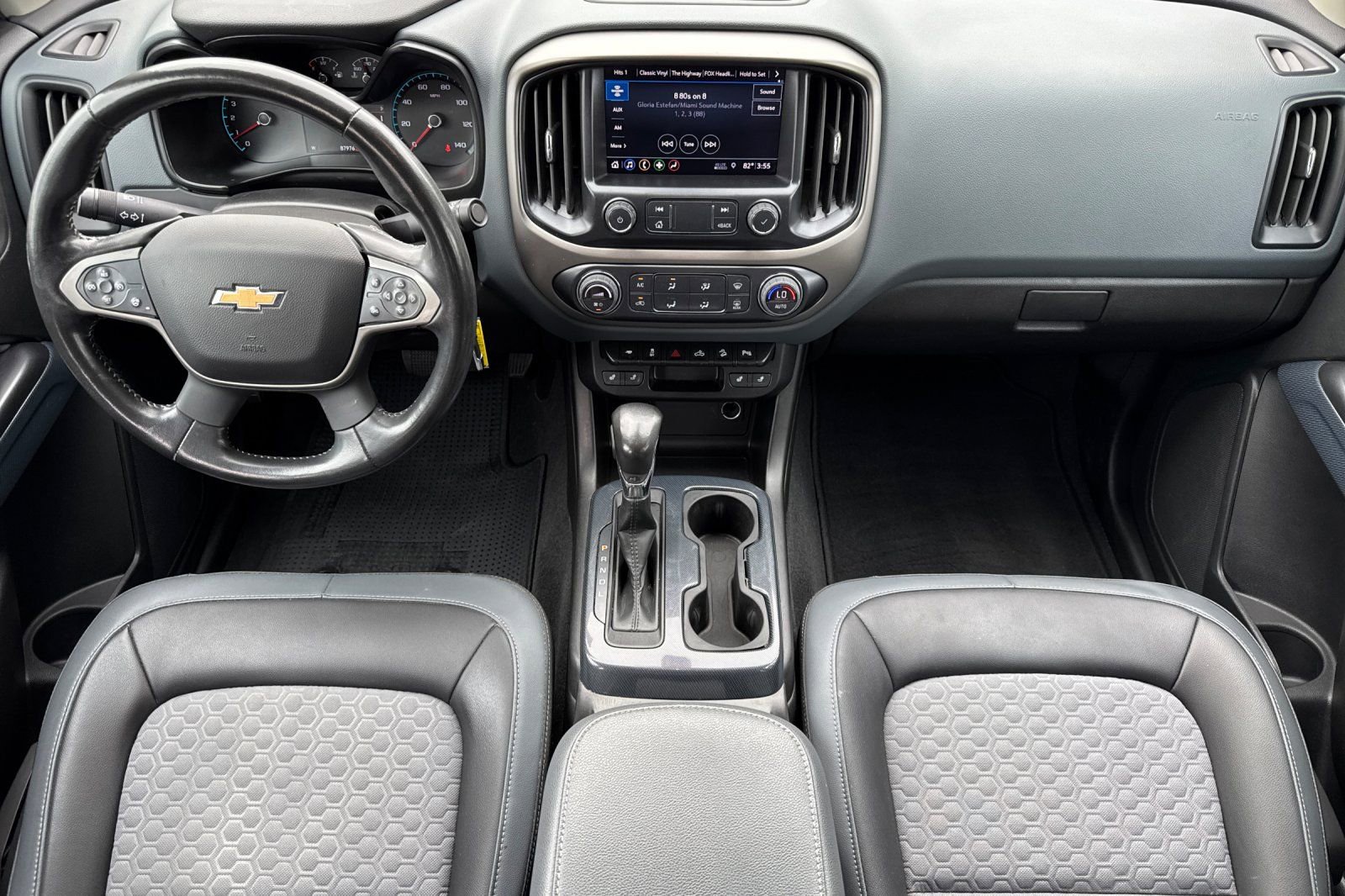 Used 2022 Chevrolet Colorado Z71 AWD/4WD image 13