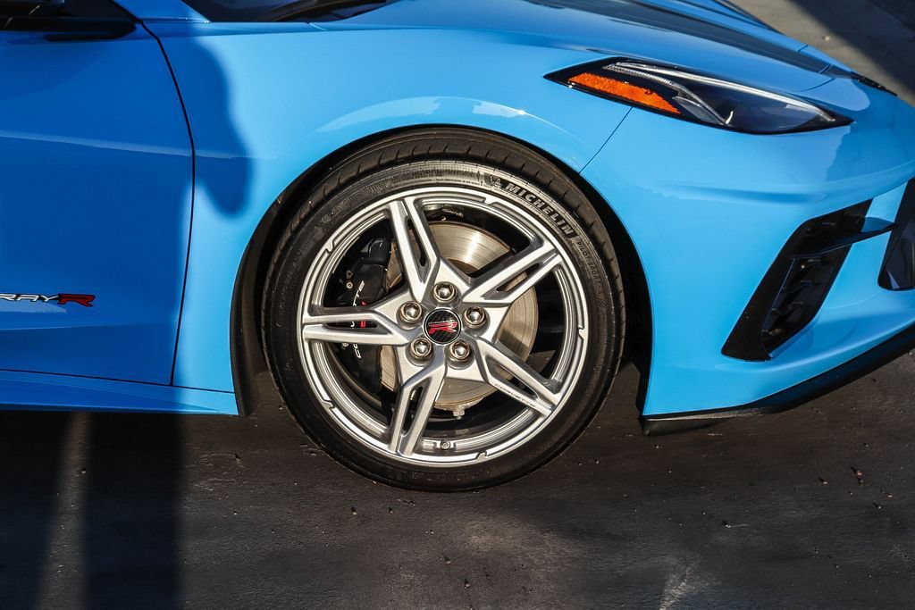 Used 2023 Chevrolet Corvette Stingray Preferred Cpe w/ Z51 Performance Package RWD image 11