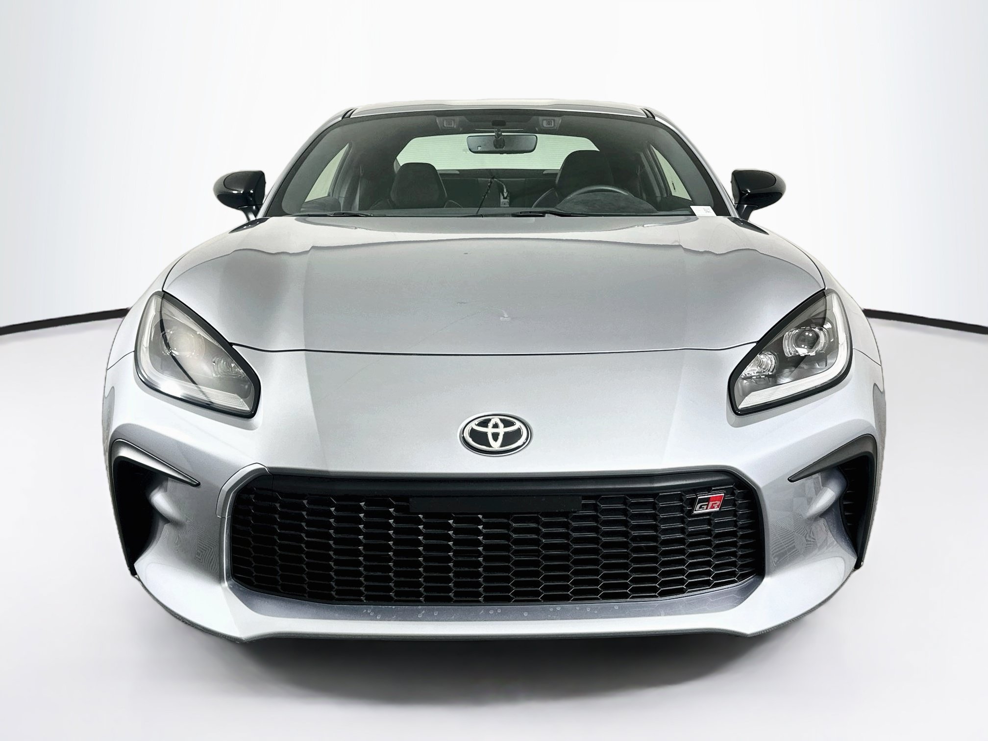 Used 2024 Toyota GR86 Premium RWD image 2