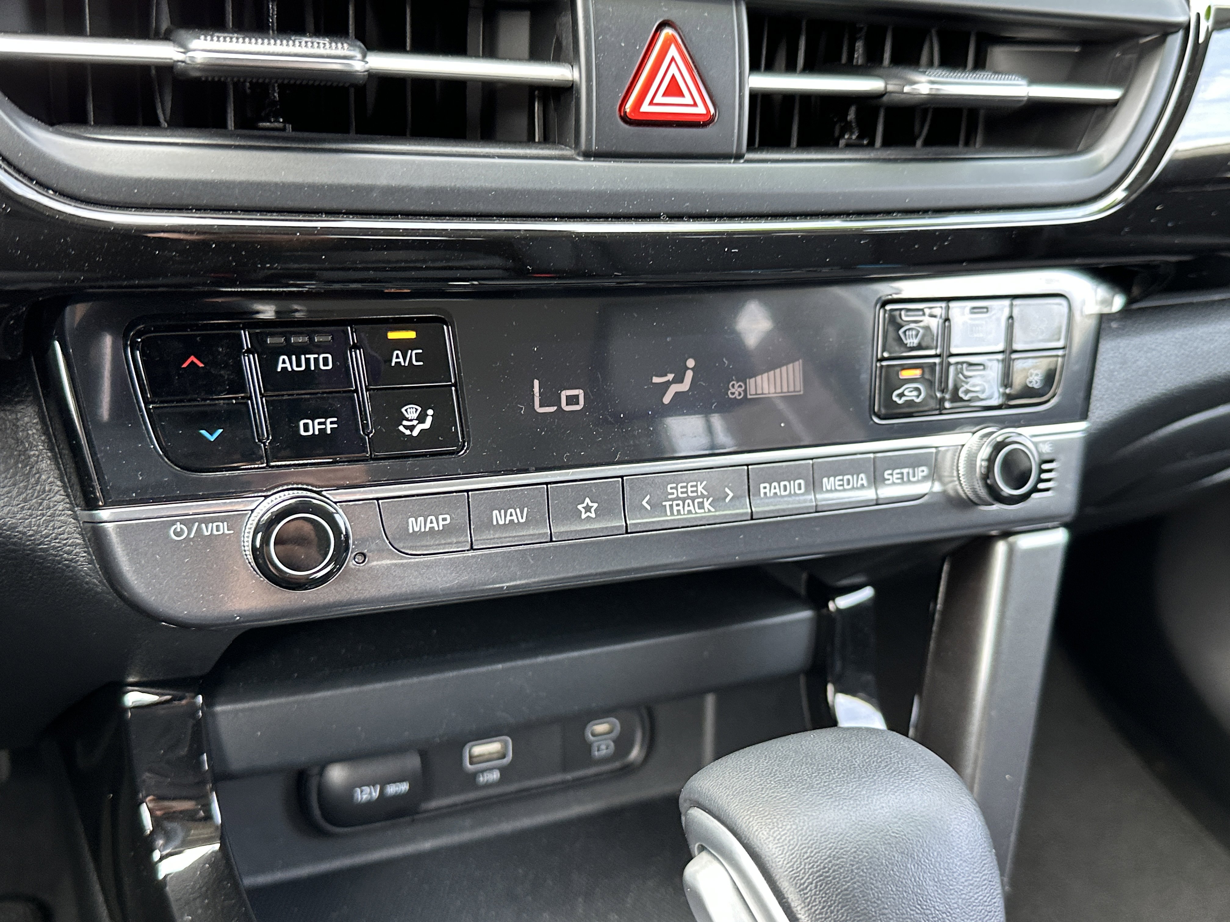 Certified 2025 Kia Seltos S image 34