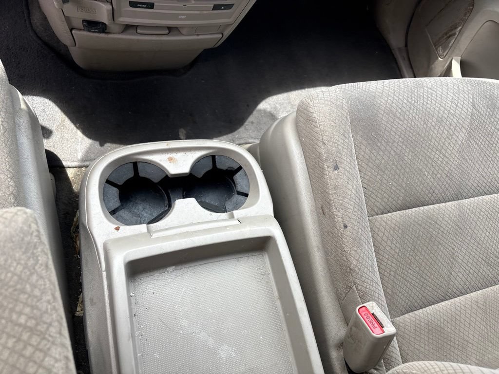 Used 2016 Honda Odyssey SE image 17