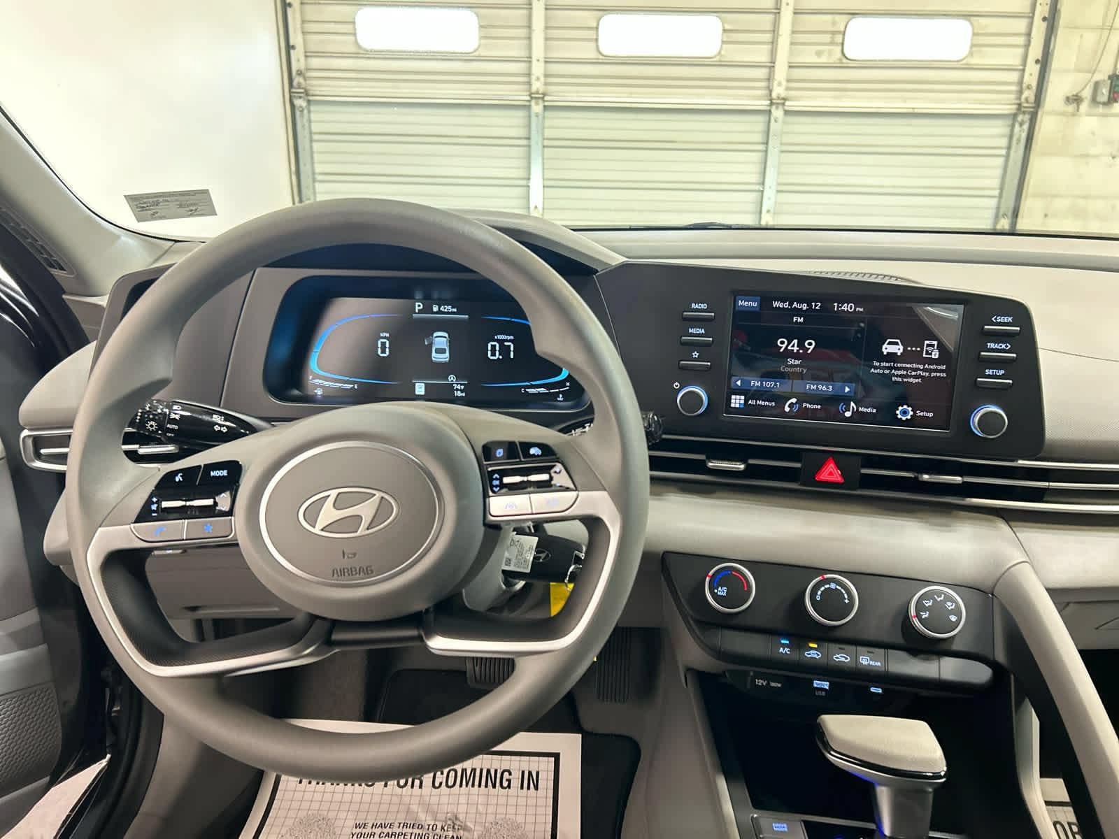 New 2026 Hyundai Elantra SE FWD image 8