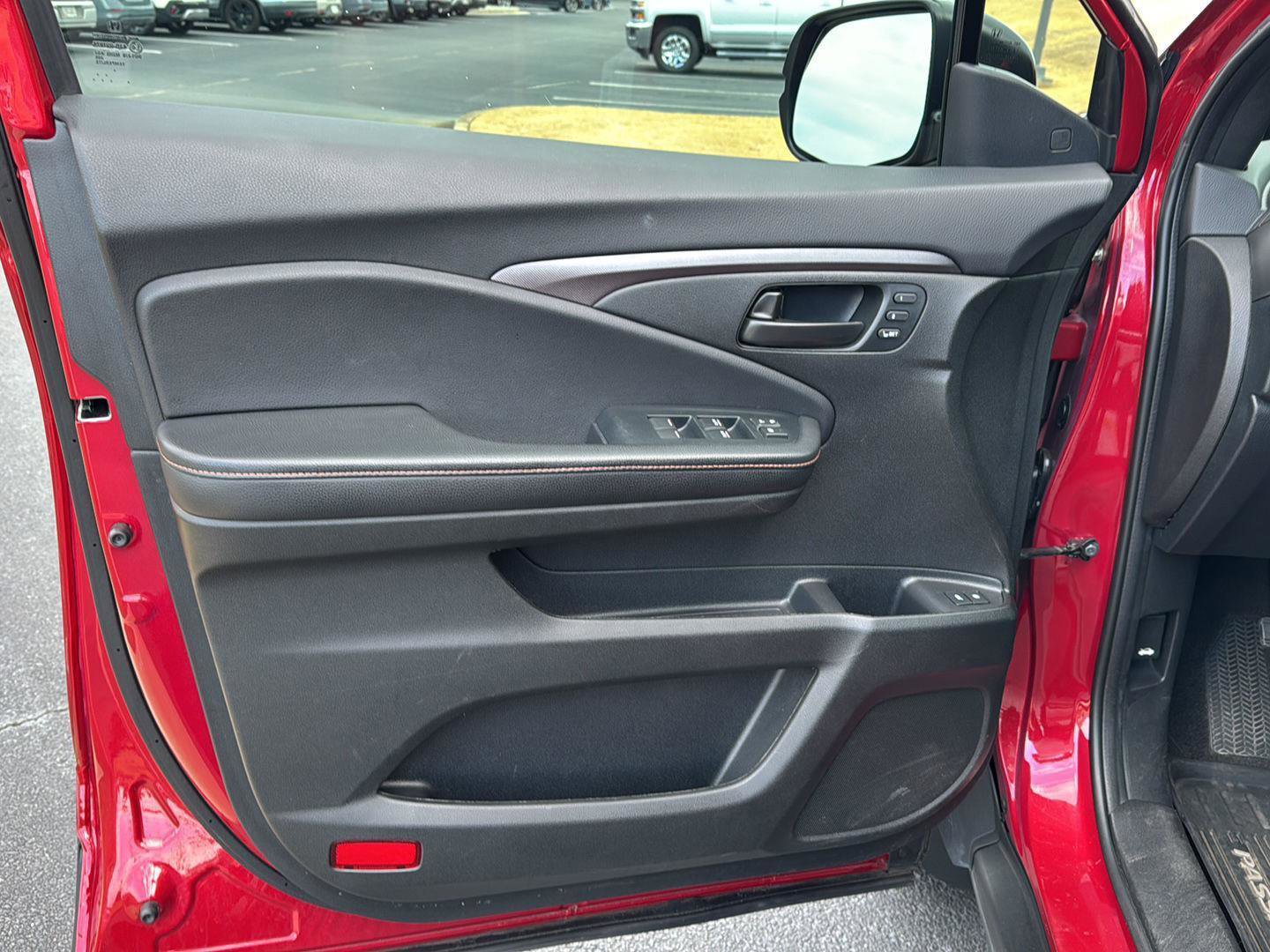 Used 2023 Honda Passport TrailSport image 14