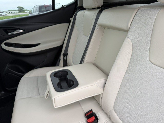 Used 2022 Buick Encore GX Select FWD image 25