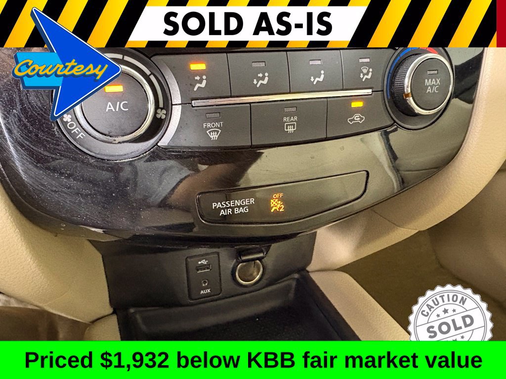 Used 2015 Nissan Rogue S FWD image 30