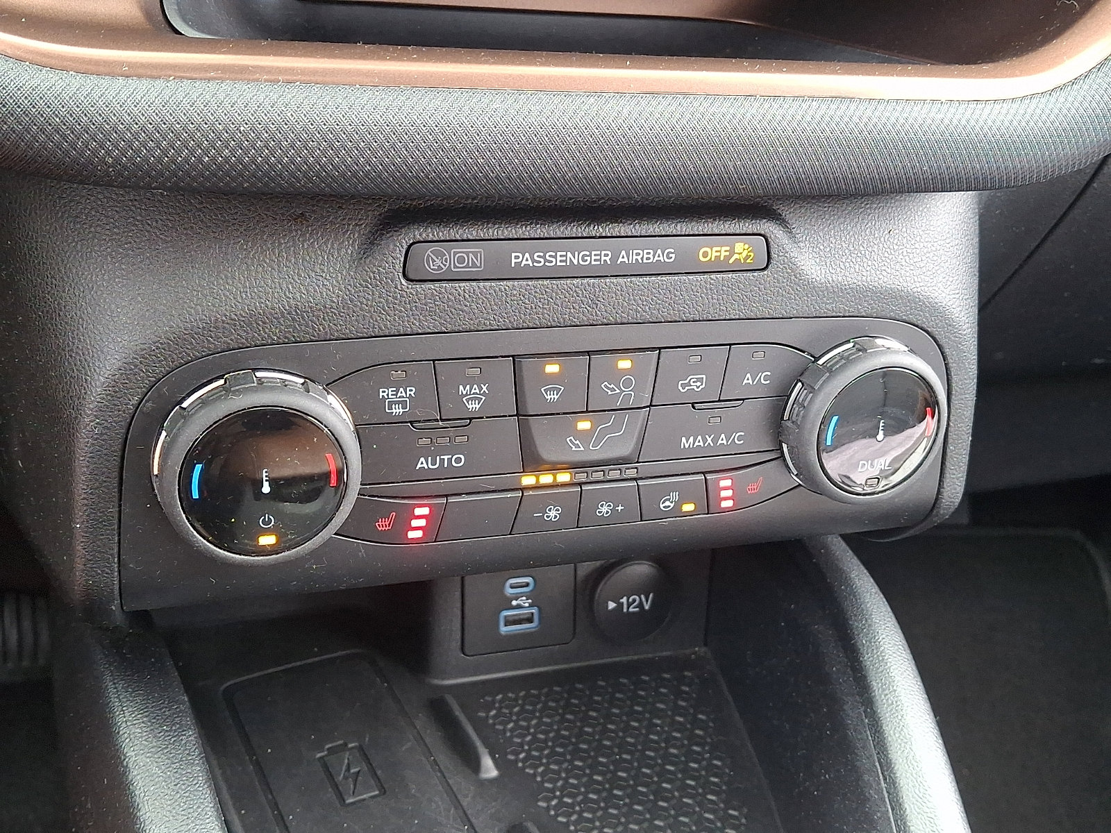 Certified 2022 Ford Bronco Sport Outer Banks w/ Tech Package AWD/4WD image 23