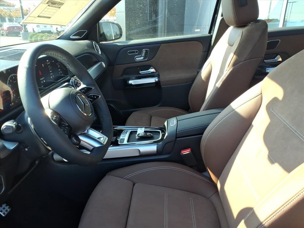 New 2026 Mercedes-Benz GLB 35 AMG 4MATIC image 14
