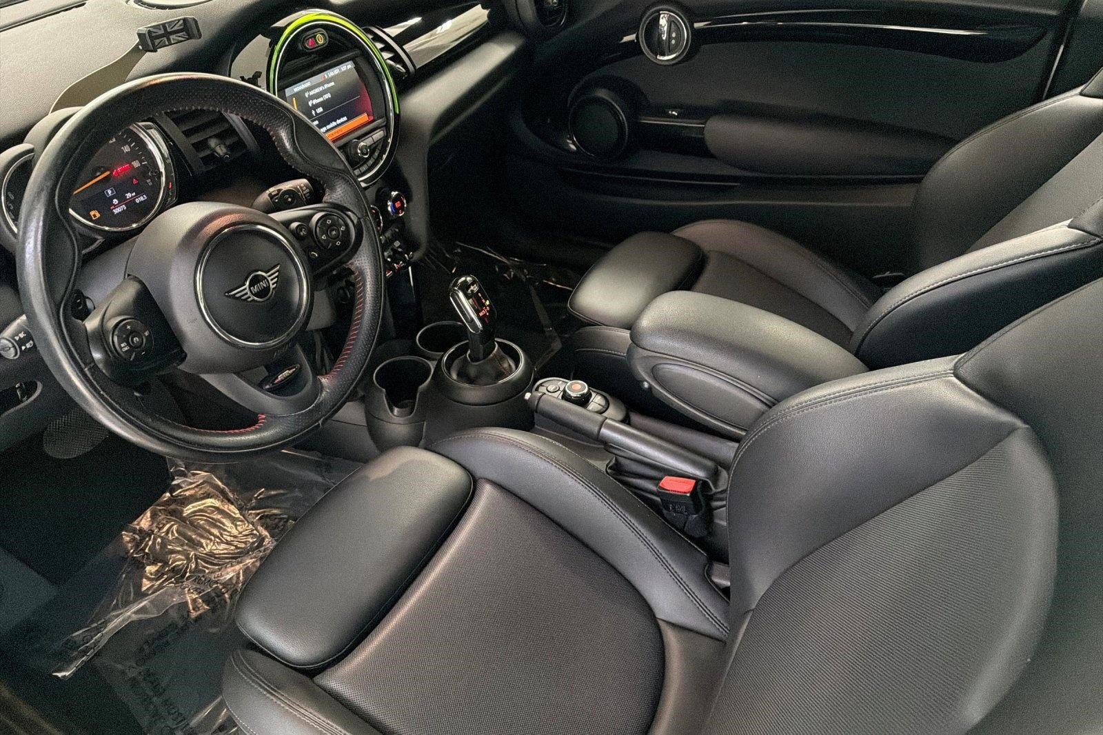 Used 2020 MINI Cooper S image 4