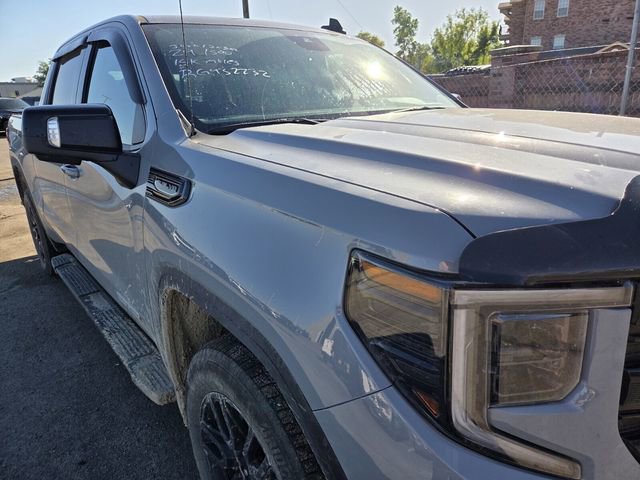 Used 2024 GMC Sierra 1500 Elevation w/ Elevation Premium Package AWD/4WD image 9
