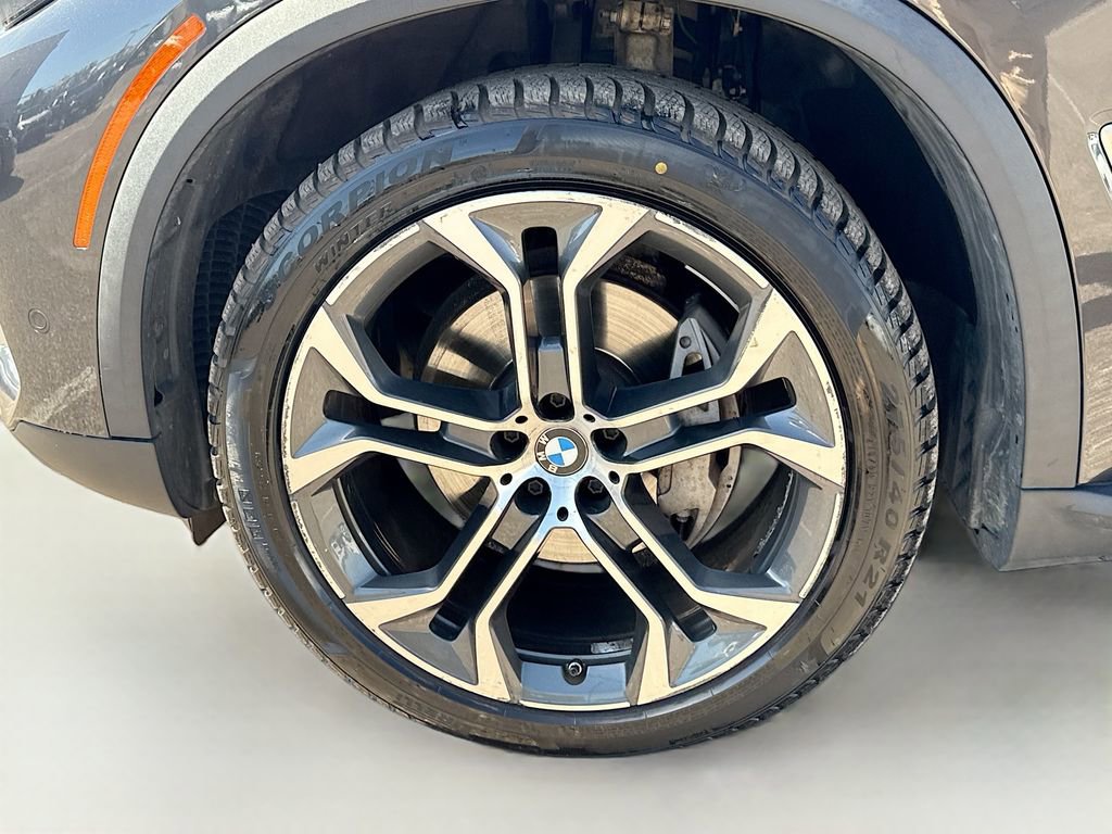 Used 2021 BMW X5 xDrive40i w/ Premium Package image 45