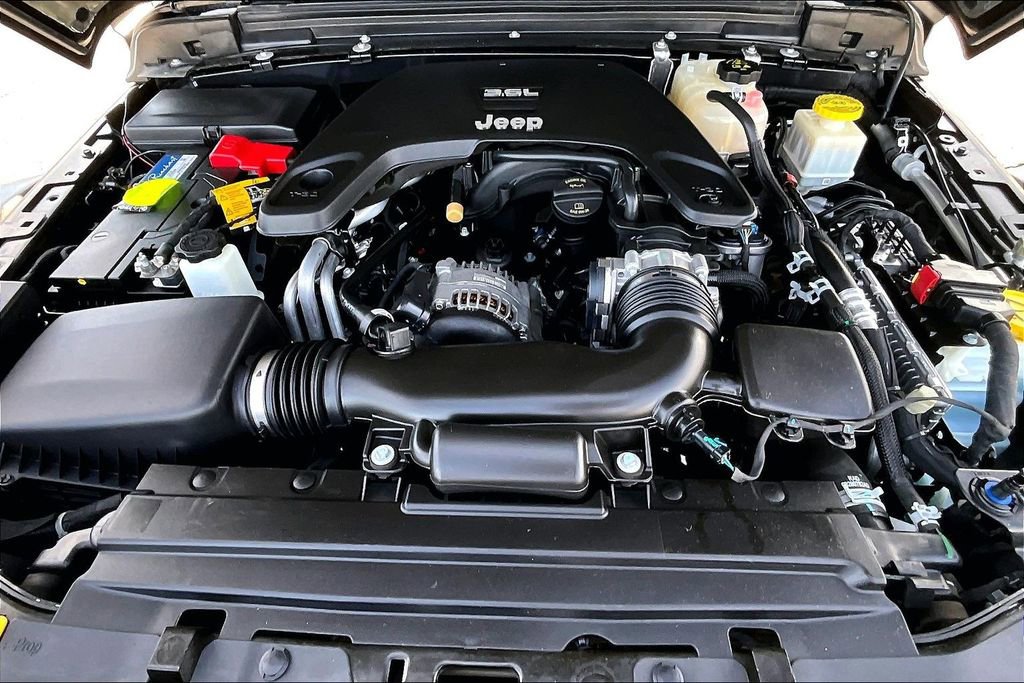 Used 2021 Jeep Gladiator Rubicon image 9