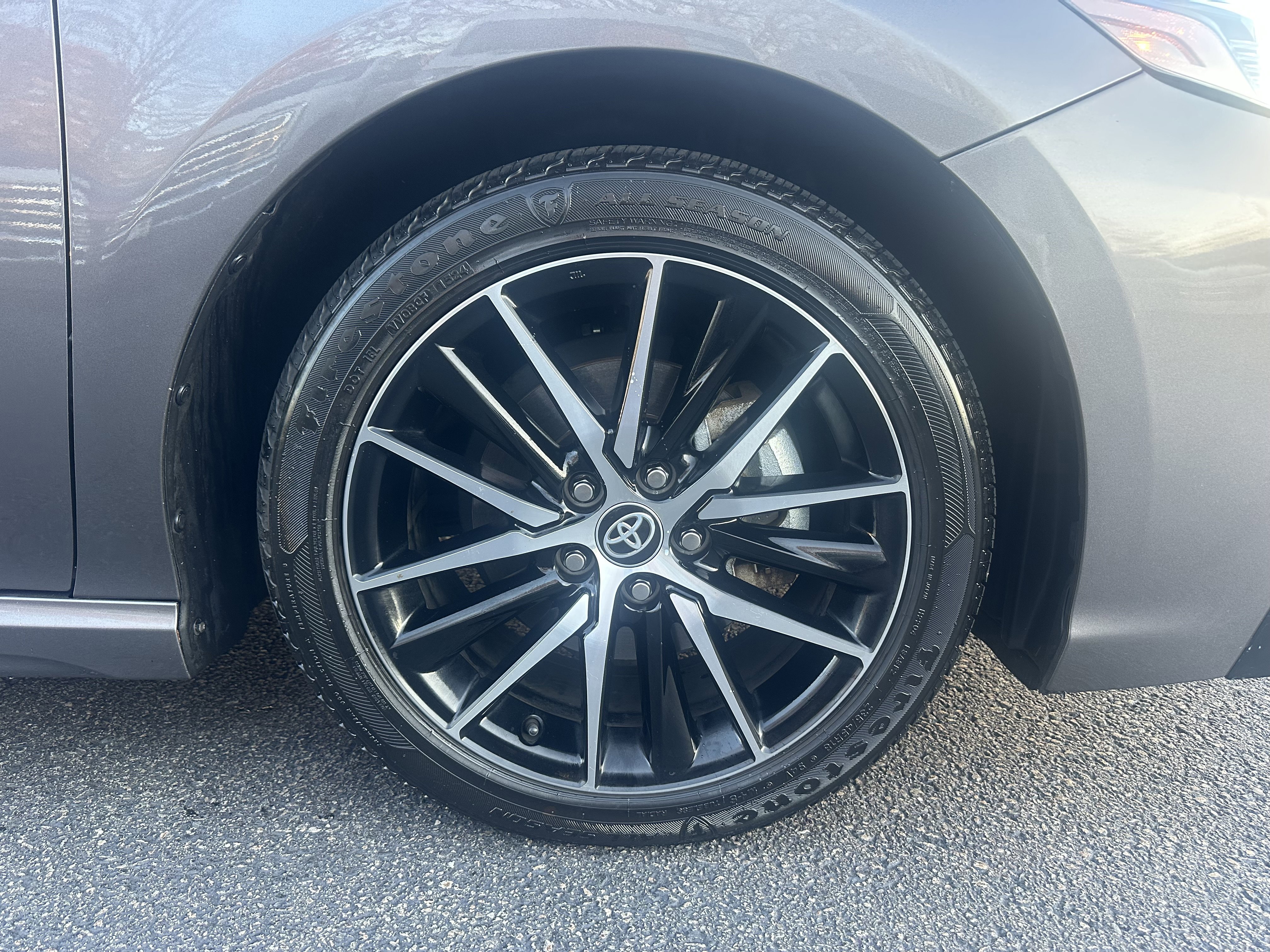 Used 2024 Toyota Camry SE image 8