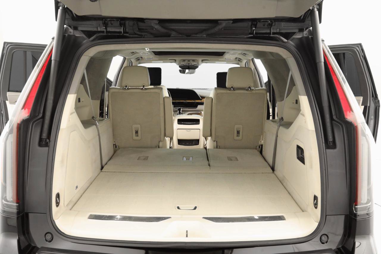 Used 2023 Cadillac Escalade ESV Sport Platinum image 27